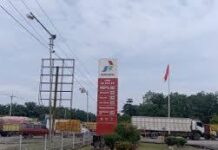 Diduga Oknum SPBU Titip Solar Subsidi ke Pelangsiran” antrian pelangsir BBM Kian Marak di SPBU Bukit Beton Terawas, Warga Mengaku Kesulitan Mendapatkan BBM