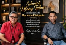 HASTO KRISTIYANTO PEWARIS GENUINE PEMIKIRAN BUNG KARNO.
