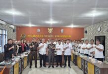 PERKUAT PENGAWASAN PEMBANGUNAN, KEJARI SIMALUNGUN GELAR ENTRY MEETING PROYEK STRATEGIS TAHUN 2026 PADA DINAS PUTR KAB.SIMALUNGUN.”