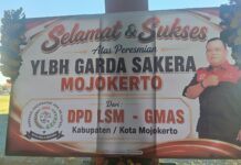 “Karangan Bunga dari Berbagai Pihak Hiasi Hari Jadi & Peresmian YLBH Garda Sakera”